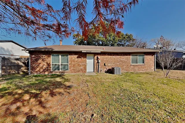 $2,000 | 5220 Yager Drive, The Colony, TX 75056