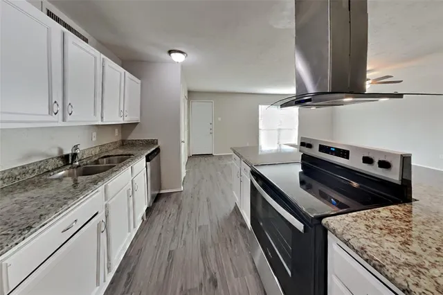 $2,000 | 5220 Yager Drive, The Colony, TX 75056