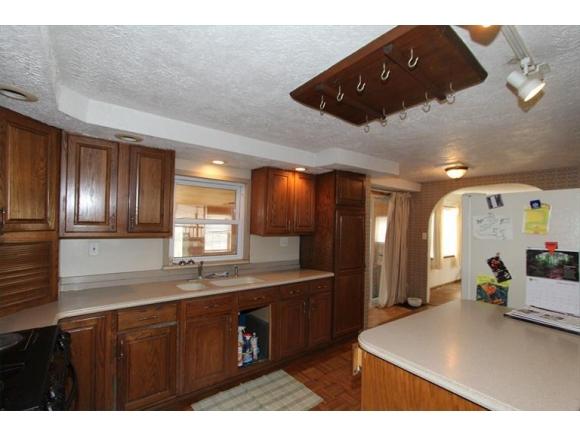 18218 Rainbow Road Lawrenceburg, IN 47025 - Photo 8 of 21 Gallery Image 8