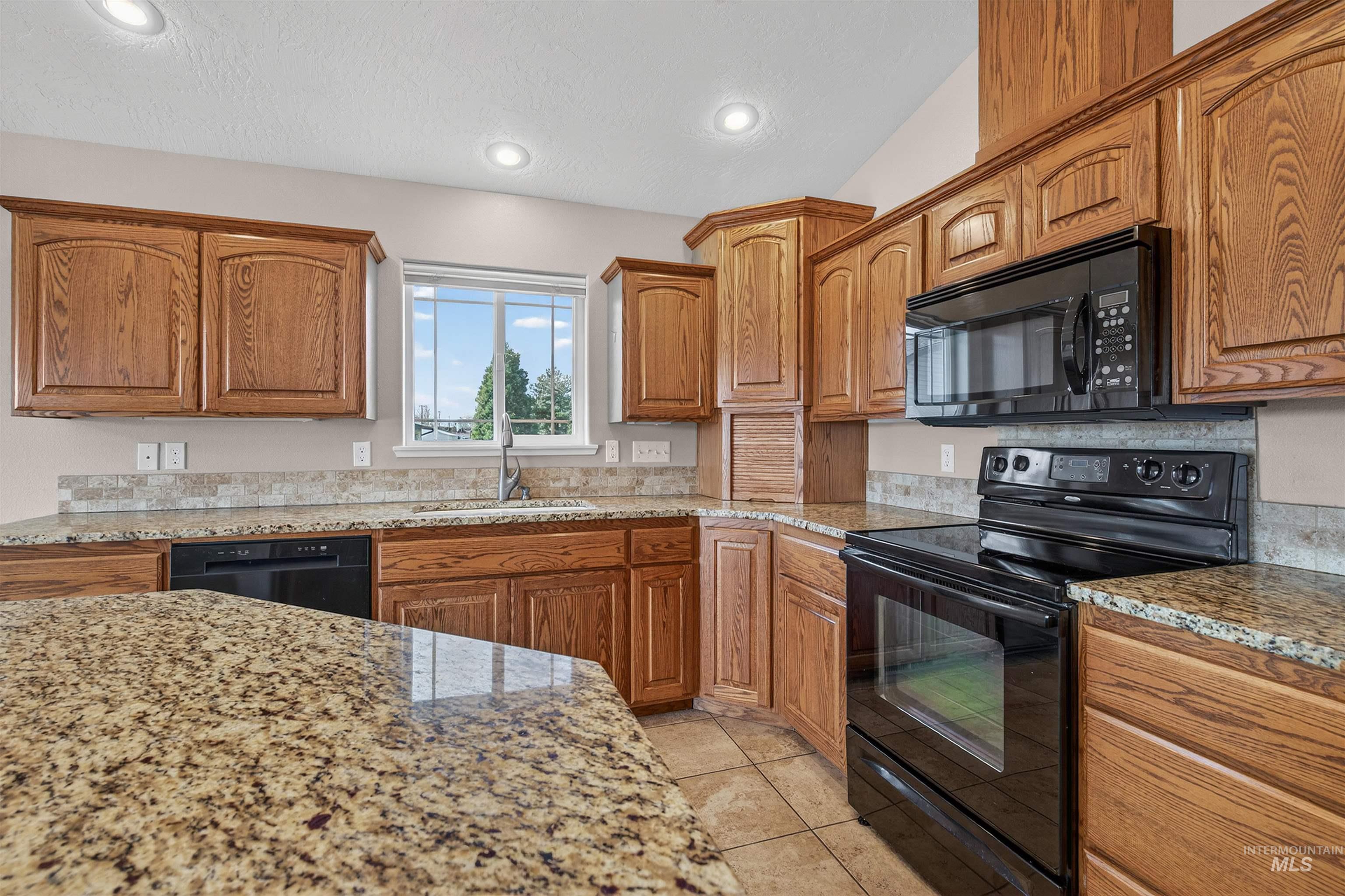3524 10th Street Lewiston, ID 83501 - Photo 12 of 48