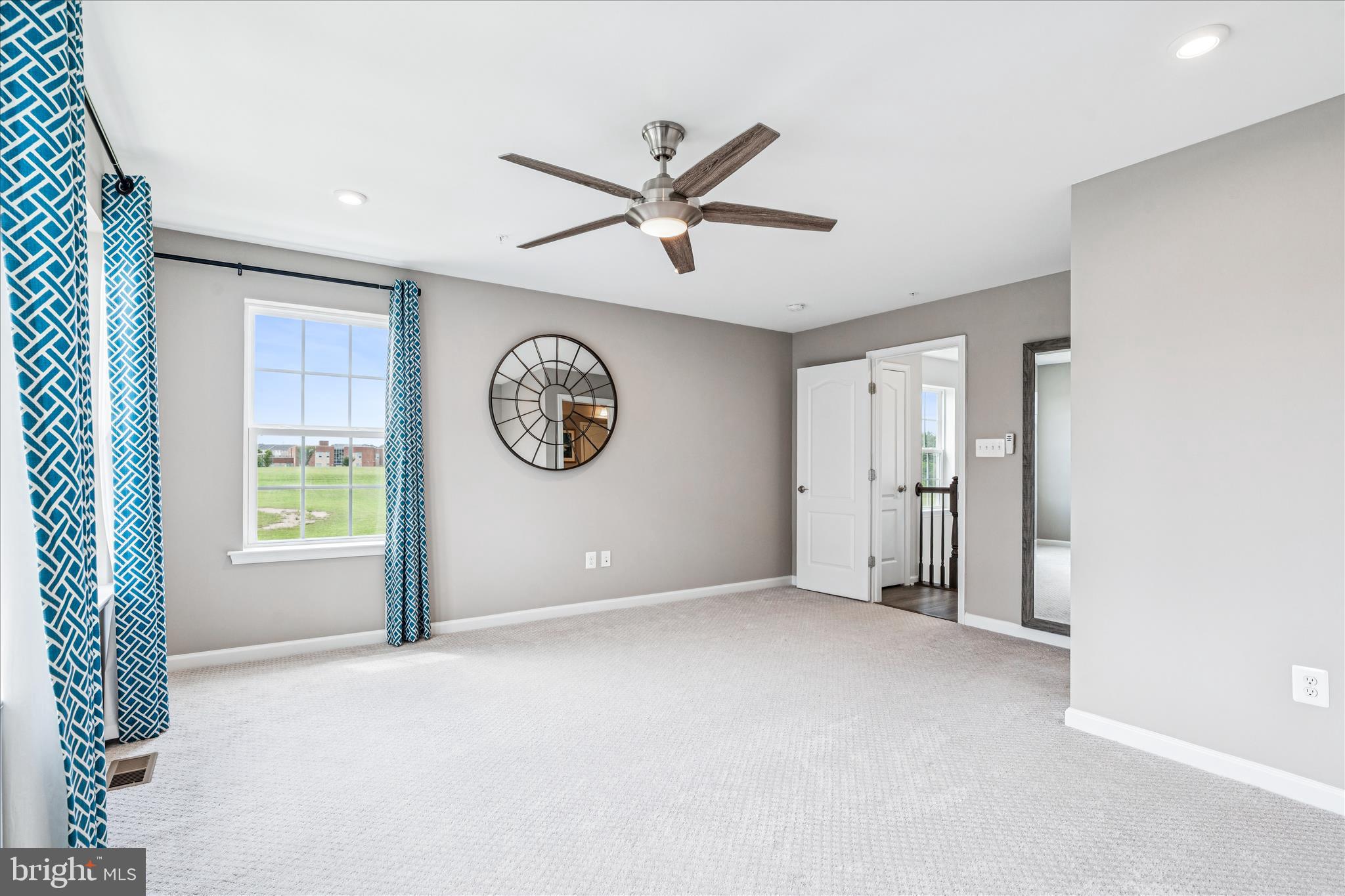 9454 James Macgowan Lane, Unit 447 Owings Mills, MD 21117 - Photo 18 of 41 a view of a livingroom with a window