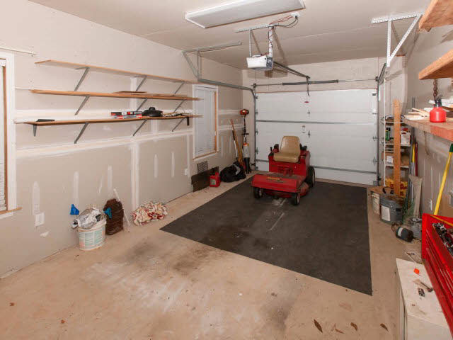 304 Bristol Way Foley, AL 36535 - Photo 40 of 45 Inside Single Garage
