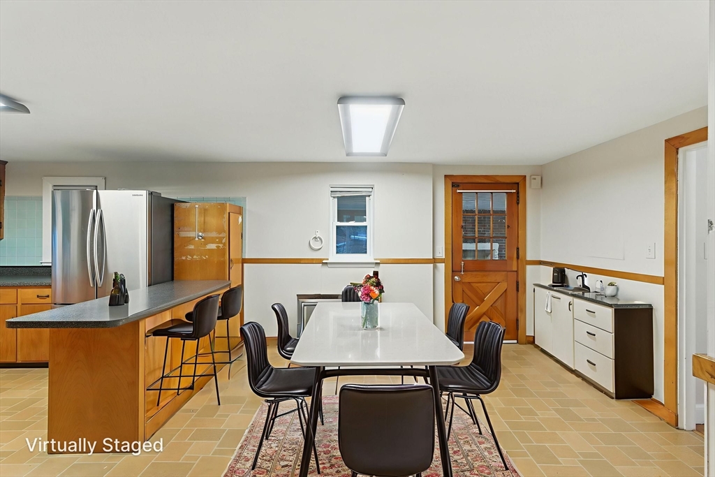 380 Cross Street Winchester, MA 01890 - Photo 13 of 14