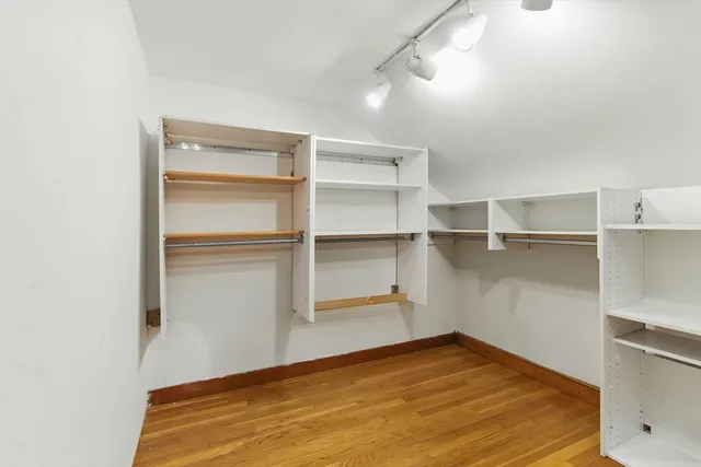 $3,000 | 380 Cross Street, Winchester, MA 01890