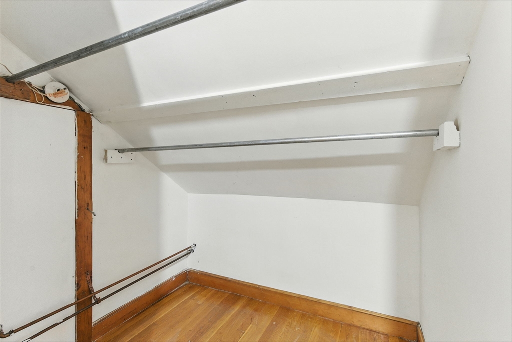 380 Cross Street Winchester, MA 01890 - Photo 8 of 14