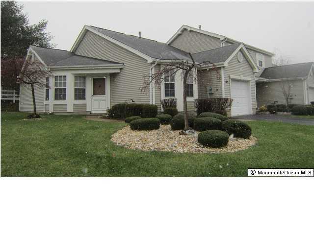 64 Ridge Place Freehold, NJ 07728 - Photo 1 of 3 Primary Photo