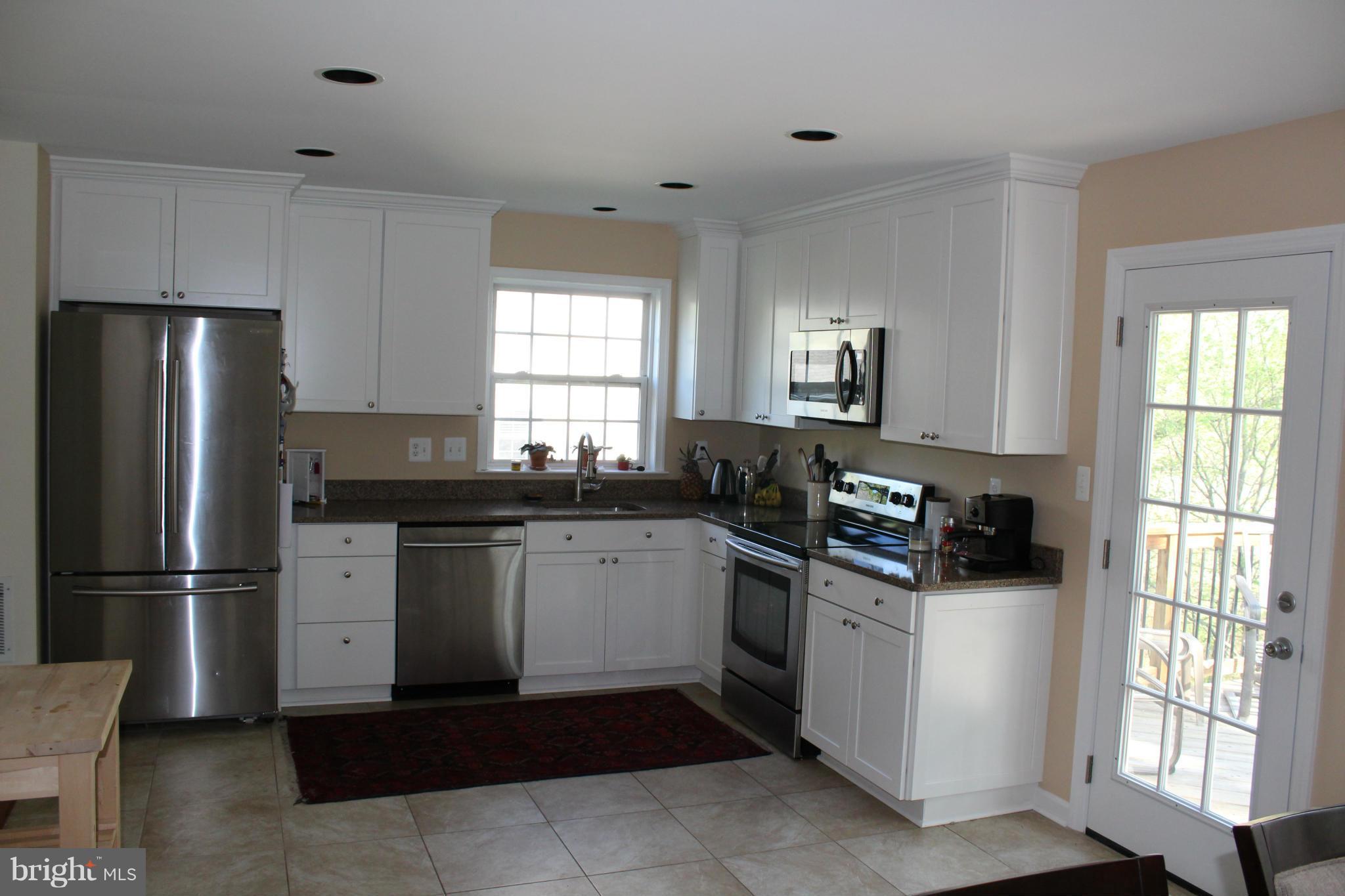 6204 Patuxent Quarter Road Hanover, MD 21076 - Photo 10 of 30 Kitchen