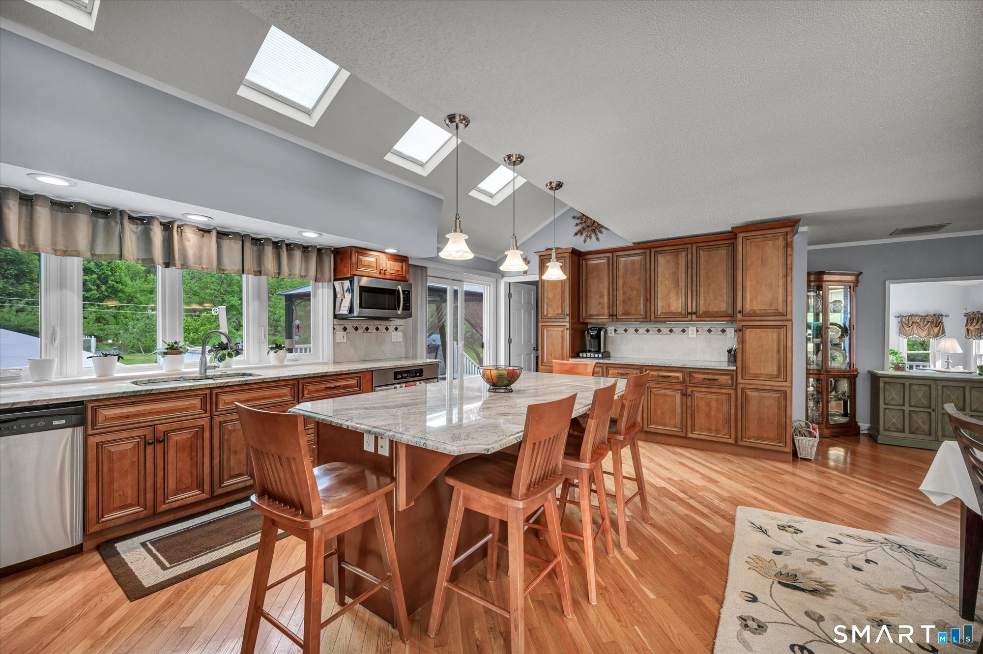18 Grantham Road Wallingford, CT 06492 - Photo 13 of 40