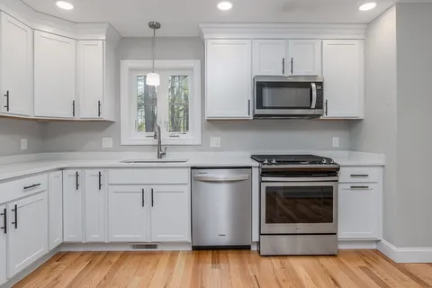 $655,000 | 21 Birch Drive, Pepperell, MA 01463