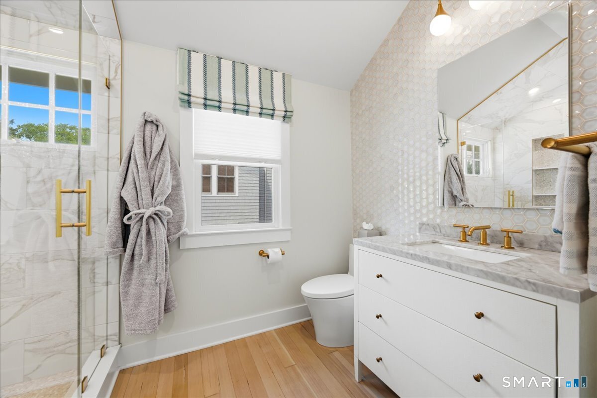 97 East Wharf Road Madison, CT 06443 - Photo 24 of 36