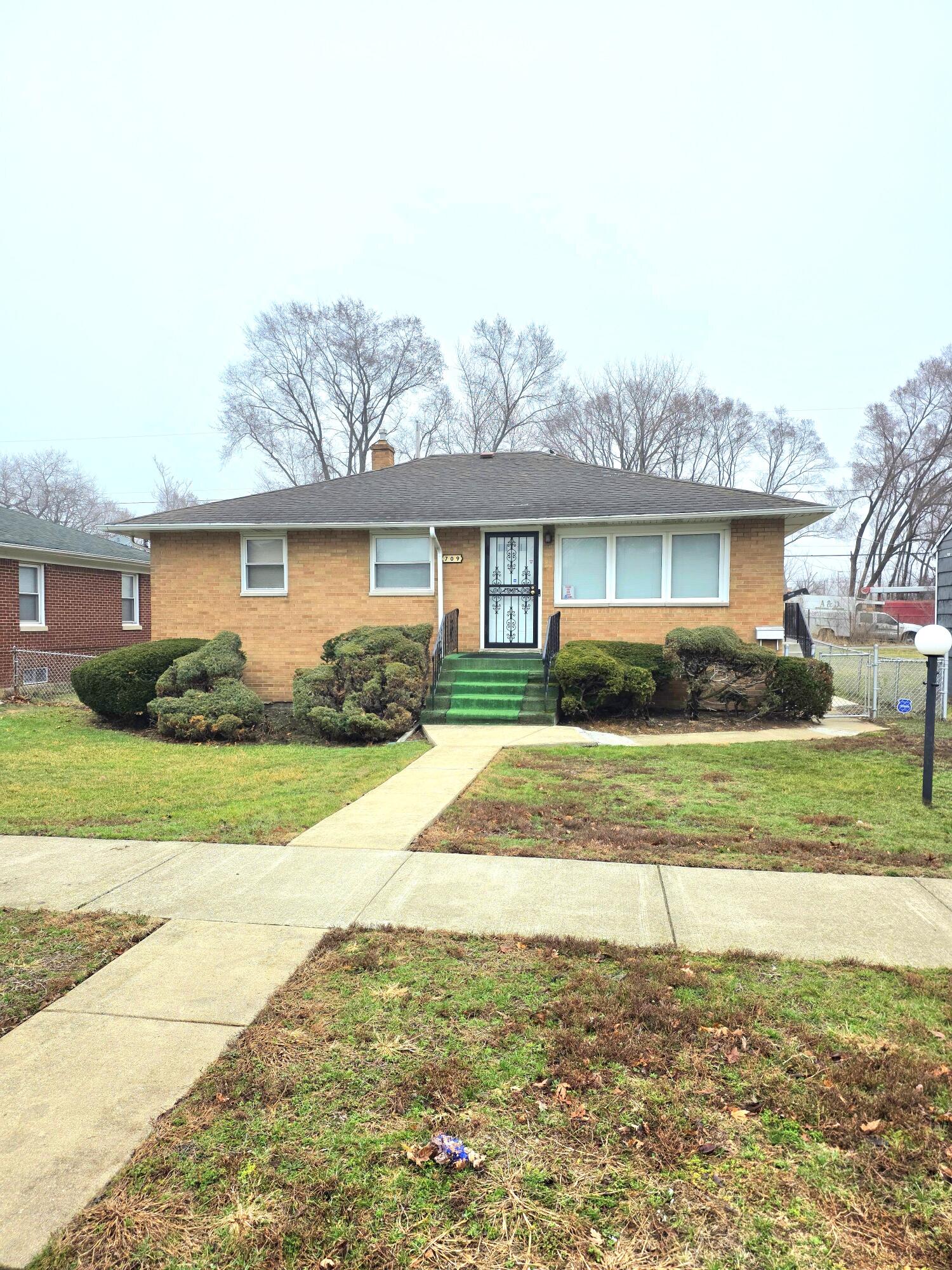 709 Porter Street Gary, IN 46406 - Photo 17 of 17 1500x2000