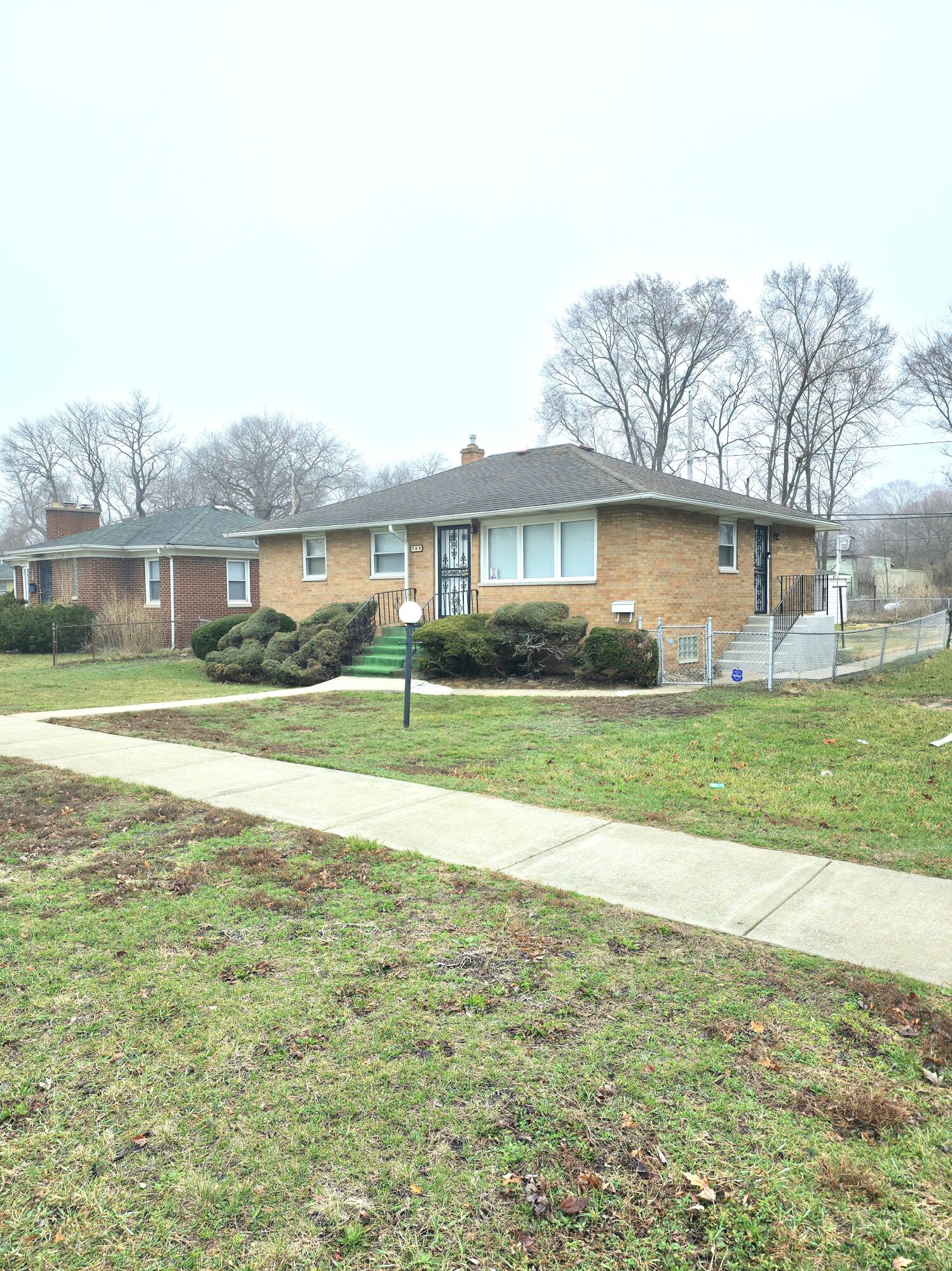 709 Porter Street Gary, IN 46406 - Photo 2 of 17 1498x2000