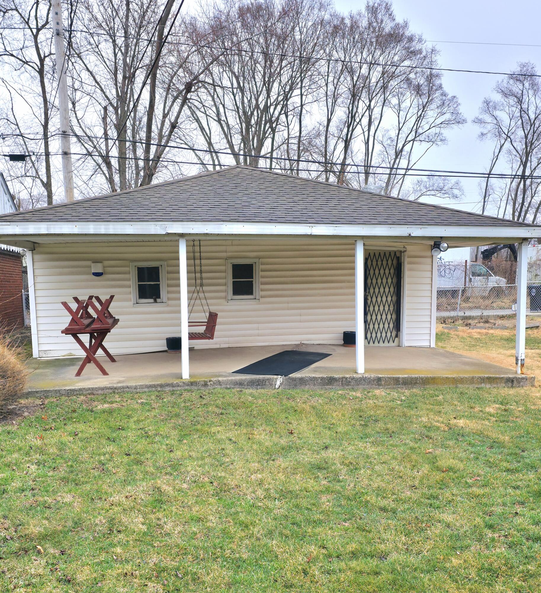 709 Porter Street Gary, IN 46406 - Photo 3 of 17 1827x2000