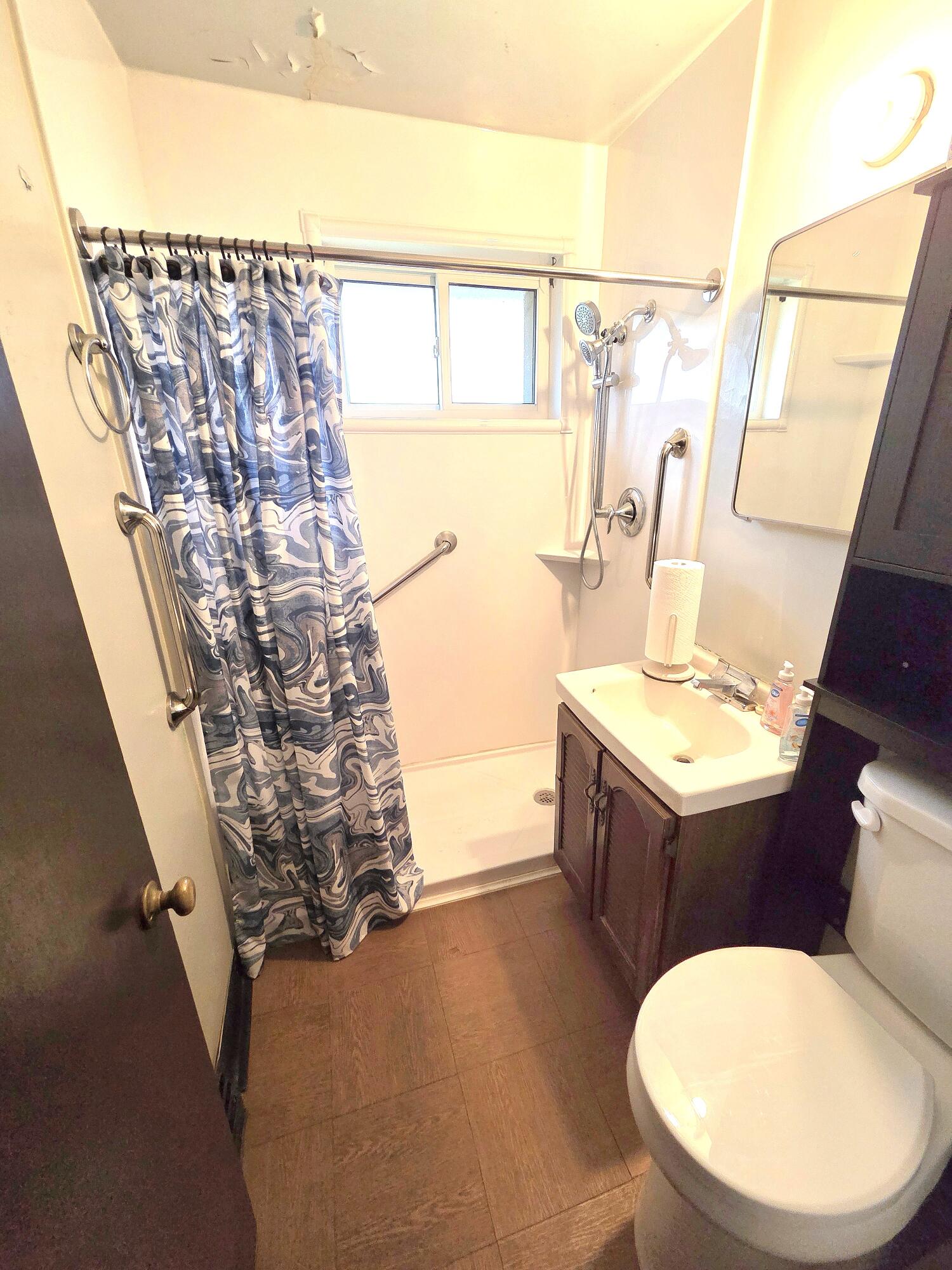 709 Porter Street Gary, IN 46406 - Photo 8 of 17 1500x2000
