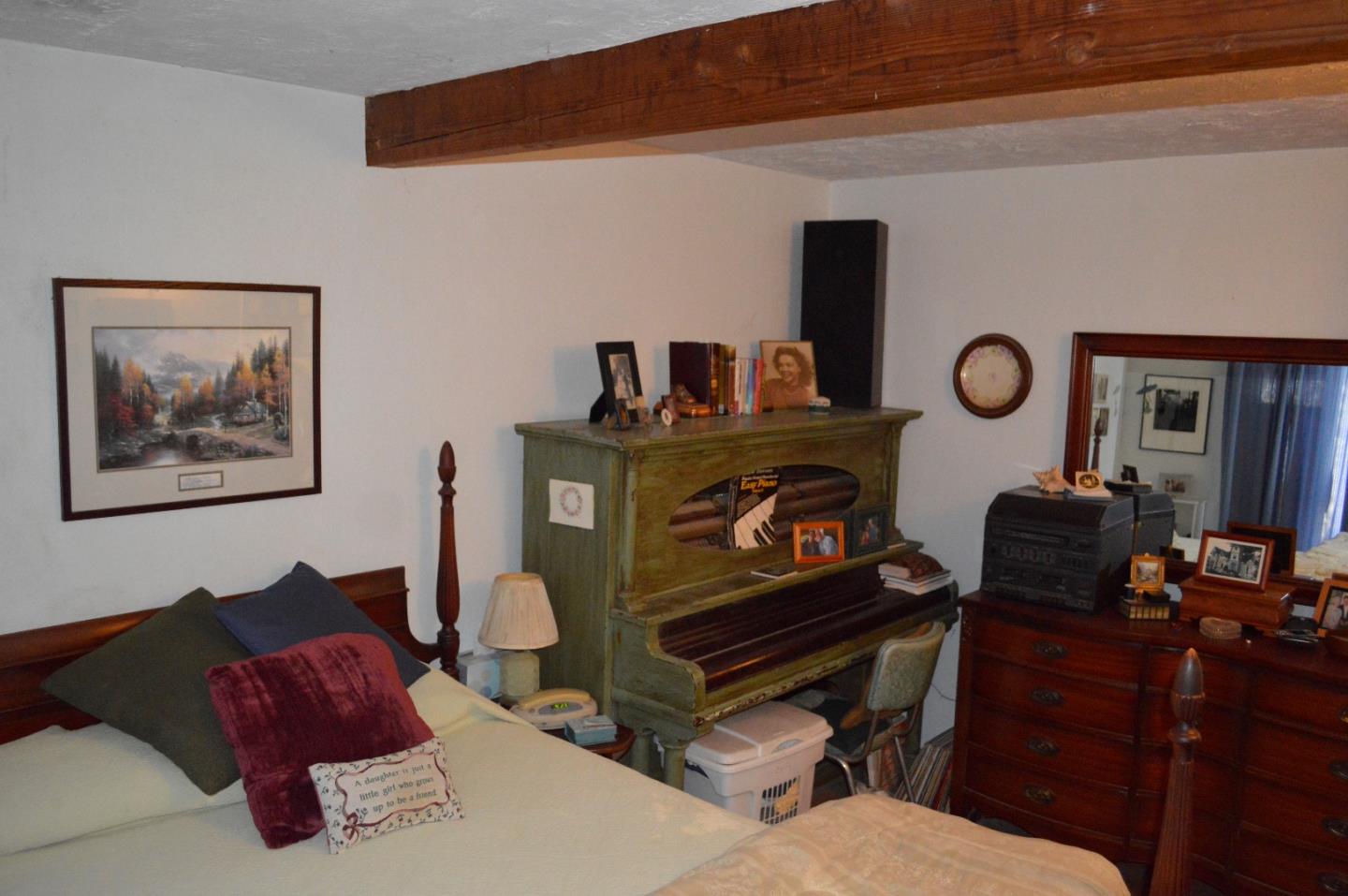 288 Manfre Road Watsonville, CA 95076 - Photo 9 of 17 Gallery Image 9