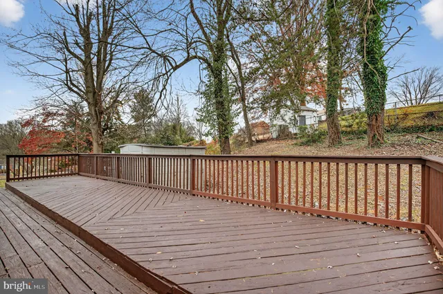 $410,000 | 4603 Eaton Drive, Suitland, MD 20746