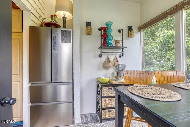 $539,700 | 1708 Highway 143, Roan Mountain, TN 37687