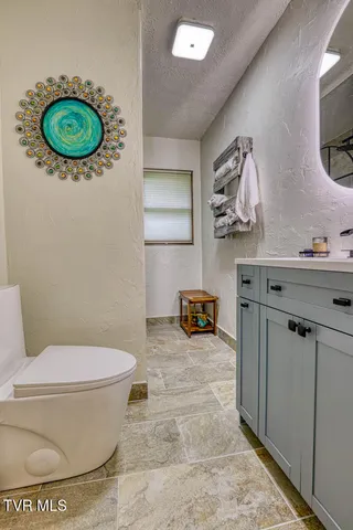 $539,700 | 1708 Highway 143, Roan Mountain, TN 37687