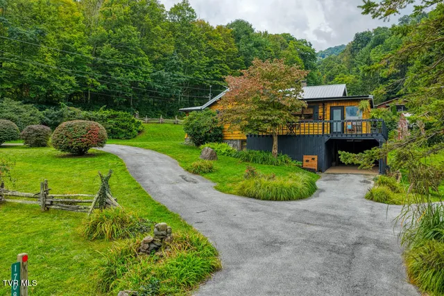 $539,700 | 1708 Highway 143, Roan Mountain, TN 37687