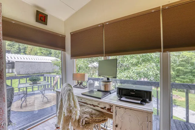 $539,700 | 1708 Highway 143, Roan Mountain, TN 37687