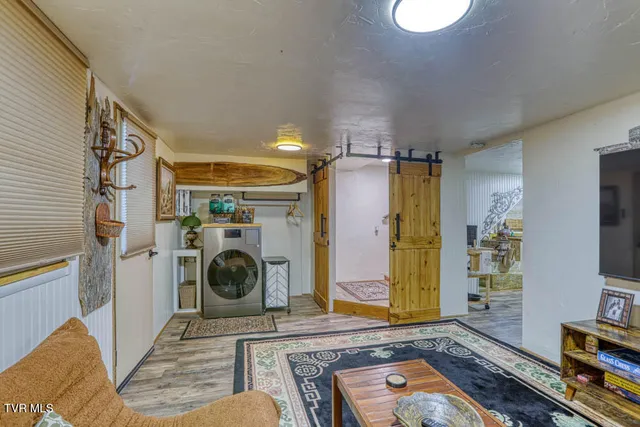 $539,700 | 1708 Highway 143, Roan Mountain, TN 37687