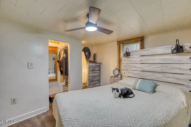 $539,700 | 1708 Highway 143, Roan Mountain, TN 37687