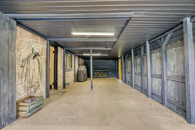 $539,700 | 1708 Highway 143, Roan Mountain, TN 37687