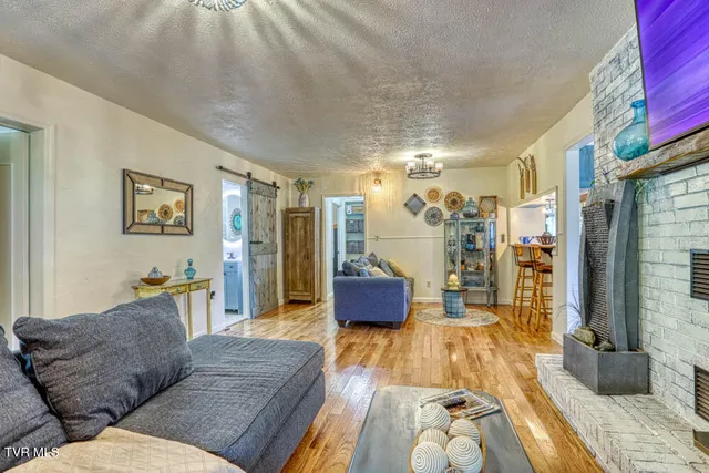 $539,700 | 1708 Highway 143, Roan Mountain, TN 37687