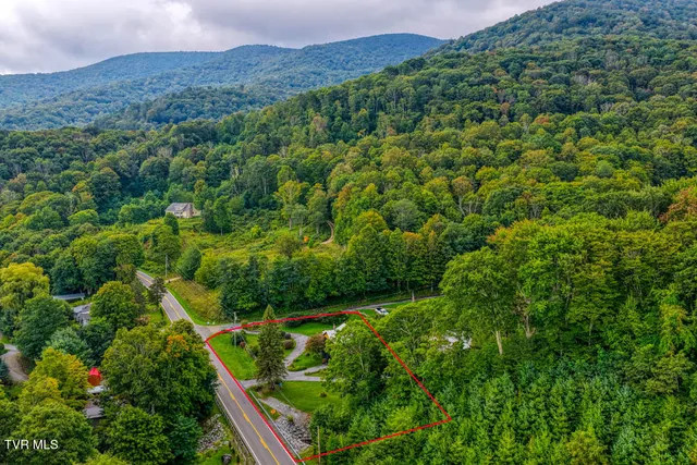 $539,700 | 1708 Highway 143, Roan Mountain, TN 37687
