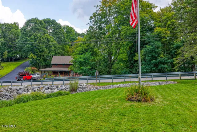 $539,700 | 1708 Highway 143, Roan Mountain, TN 37687