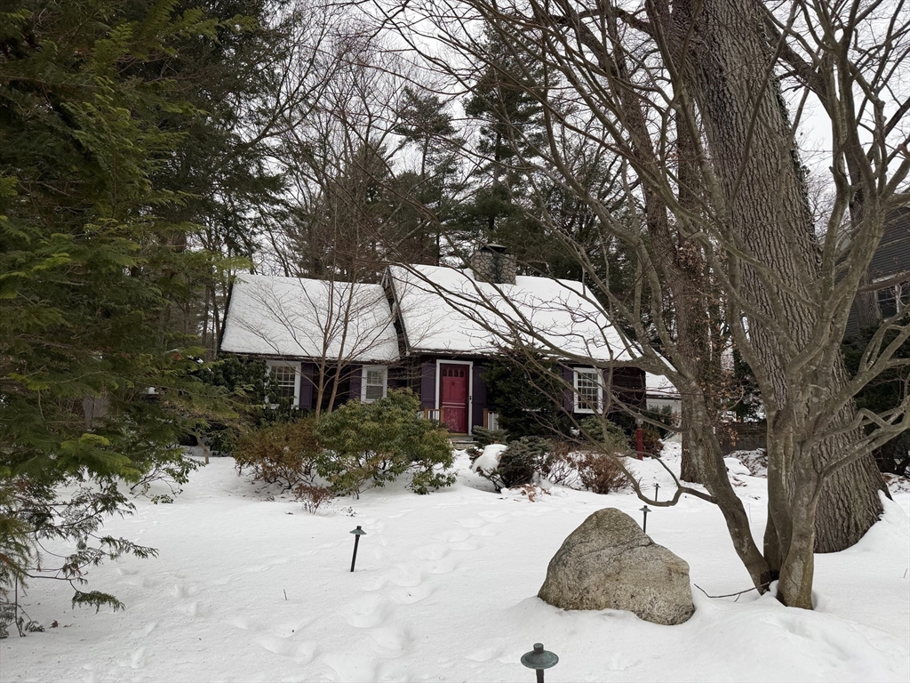 31 Fells Road Winchester, MA 01890 - Photo 2 of 22