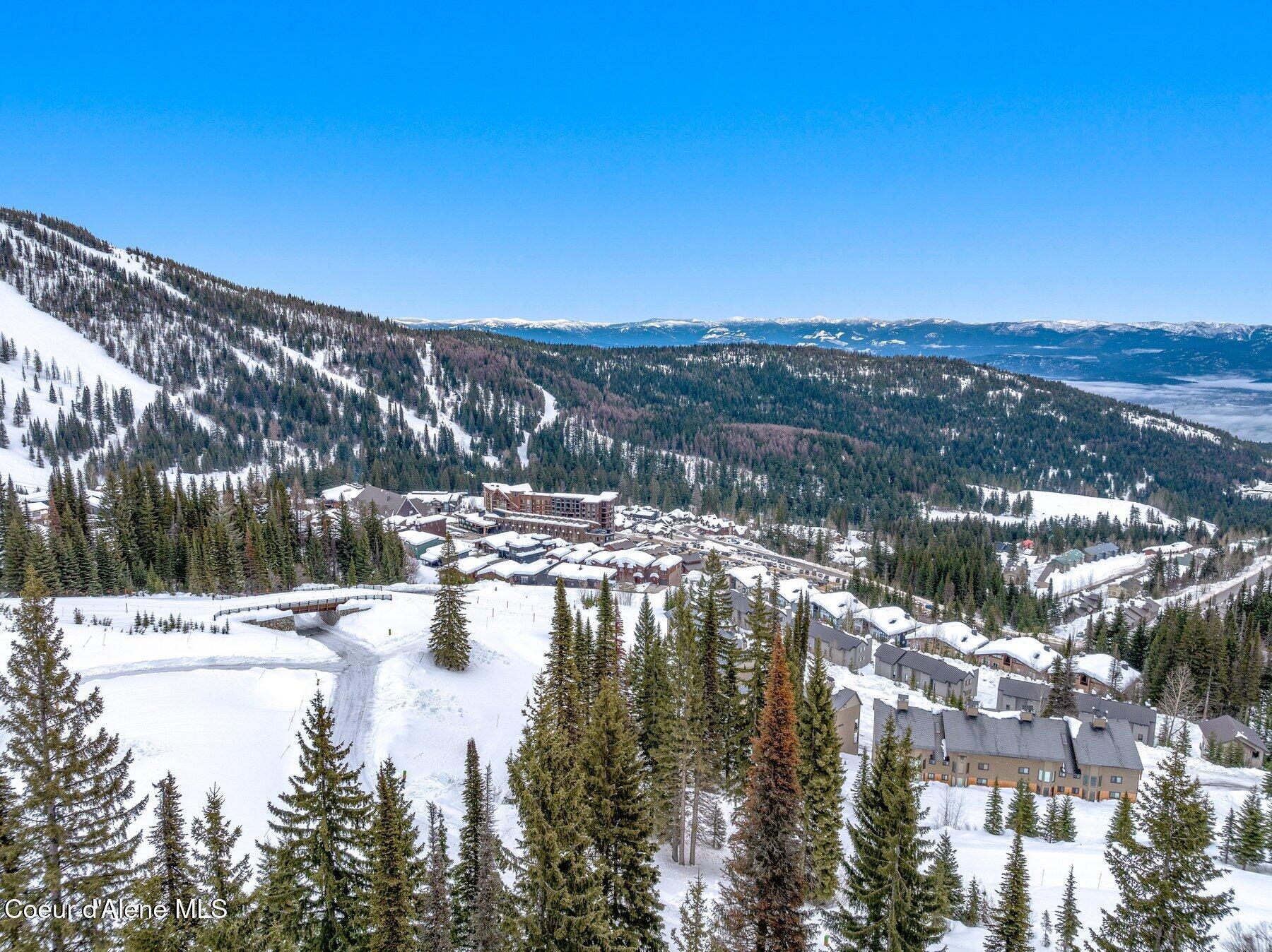 L3-b1 L3-b1 Crystal View Sandpoint, ID 83864 - Photo 26 of 40 Resort and Mountain Views