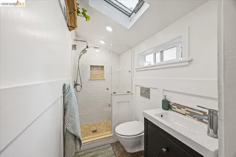 $679,000 | 10809 McIntyre Street, Oakland, CA 94605