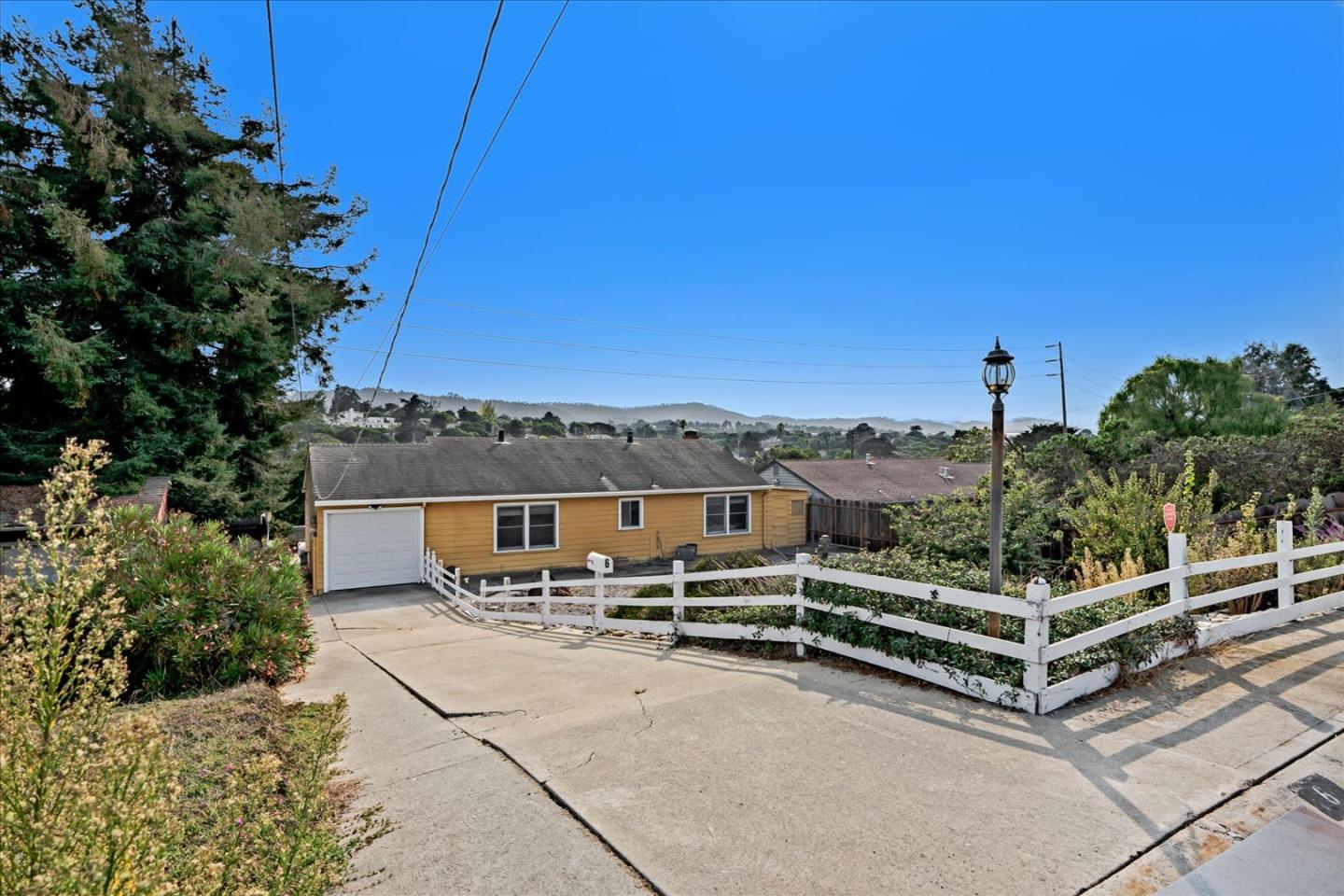 6 Work Avenue Del Rey Oaks, CA 93940 - Photo 3 of 18 Gallery Image 3