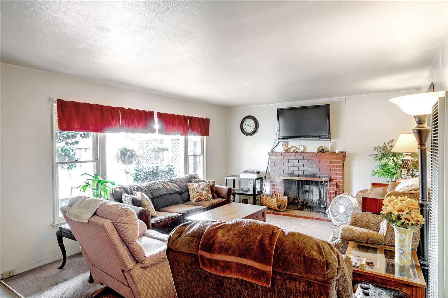 6 Work Avenue Del Rey Oaks, CA 93940 - Photo 6 of 18 Gallery Image 6