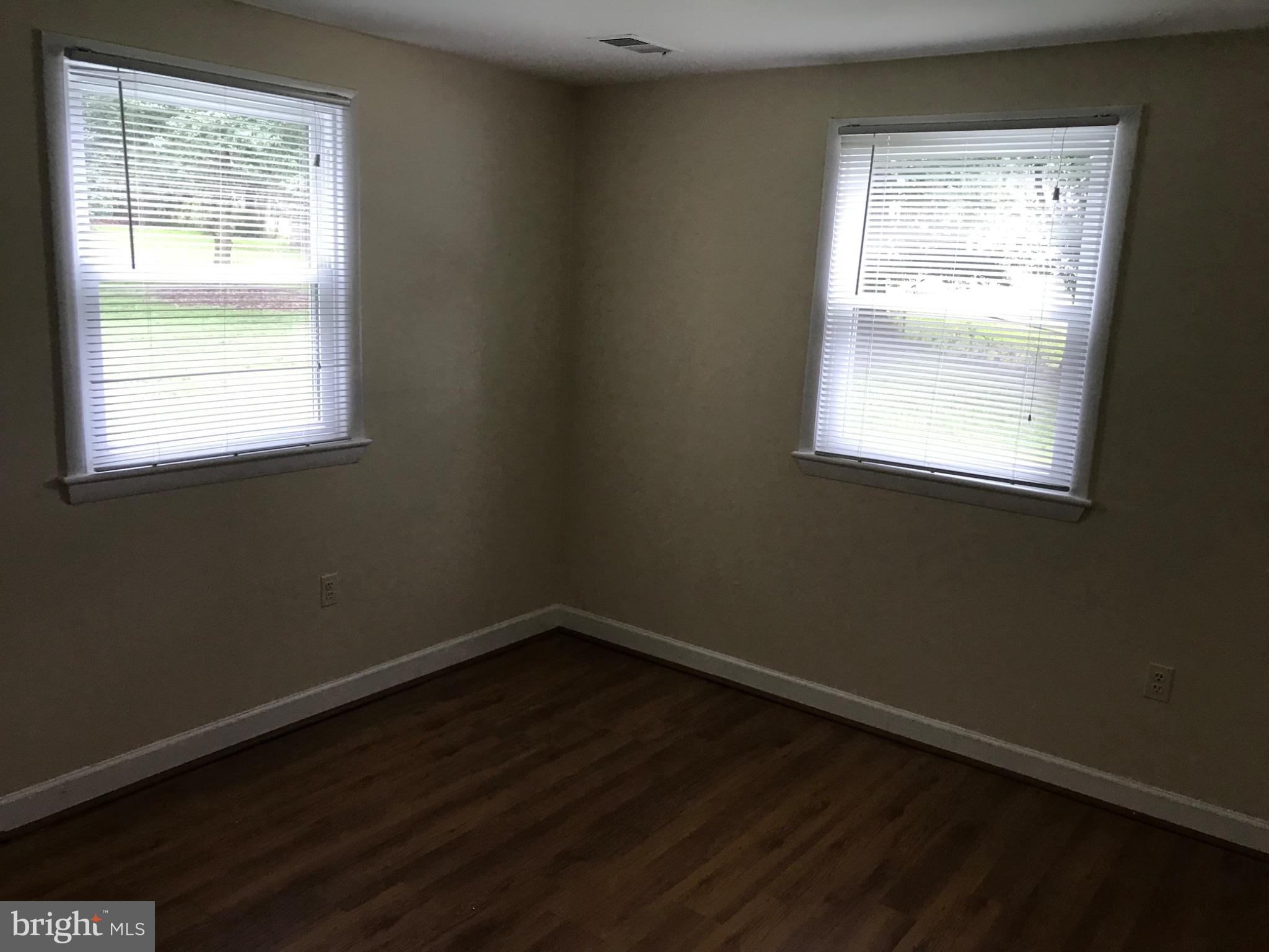 113 Kingsley Road Southwest Vienna, VA 22180 - Photo 21 of 40 Bright and airy corner room retreat.