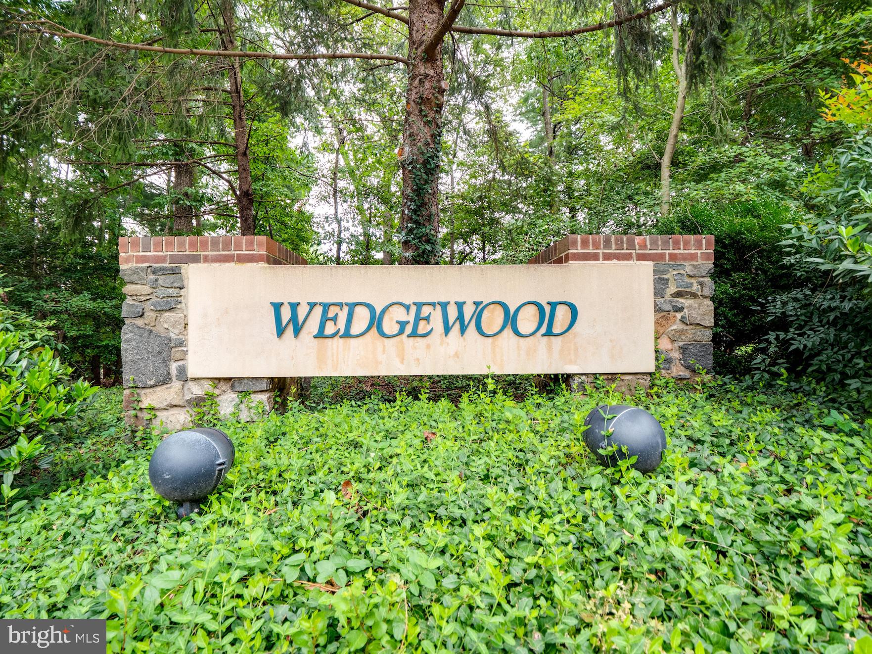 1292 Wedgewood Manor Way Reston, VA 20194 - Photo 31 of 36 Wedgewood Cluster dues includes lawn mowing!