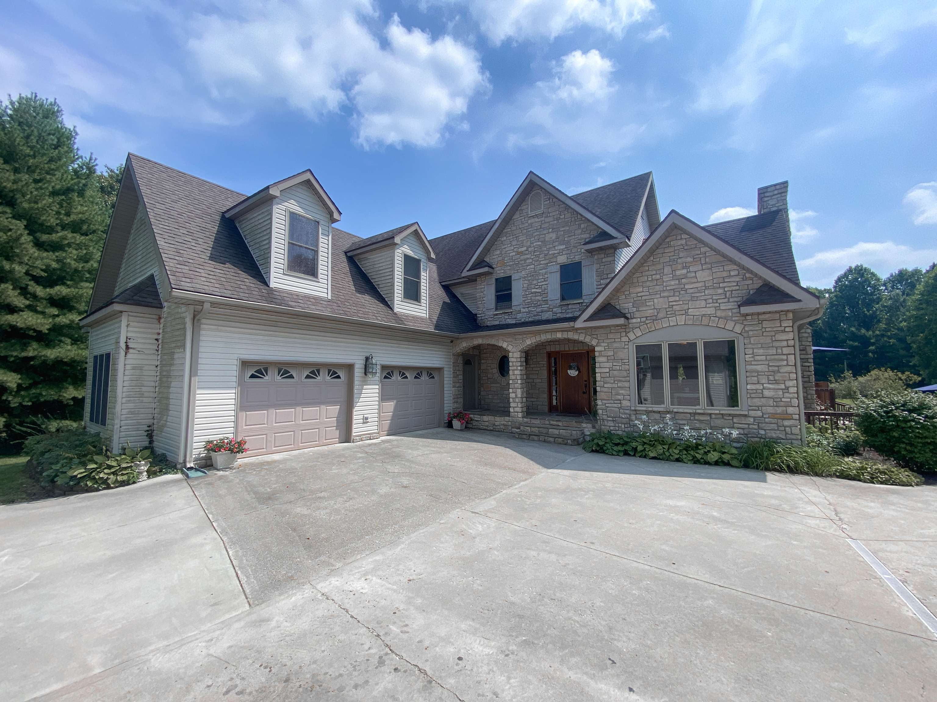 24118 Short Road Laurel, IN 47024 - Photo 3 of 71