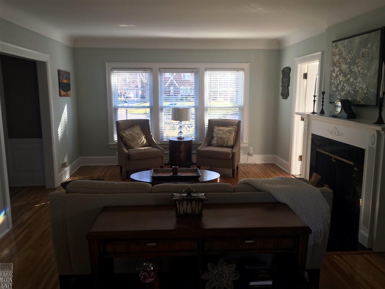 1241 Devonshire Road Grosse Pointe Park, MI 48230 - Photo 2 of 12