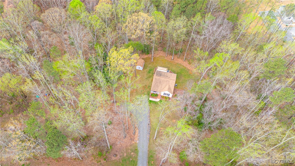 20275 Ben Gayle Road Beaverdam, VA 23015 - Photo 40 of 49 a bathroom with a small yard