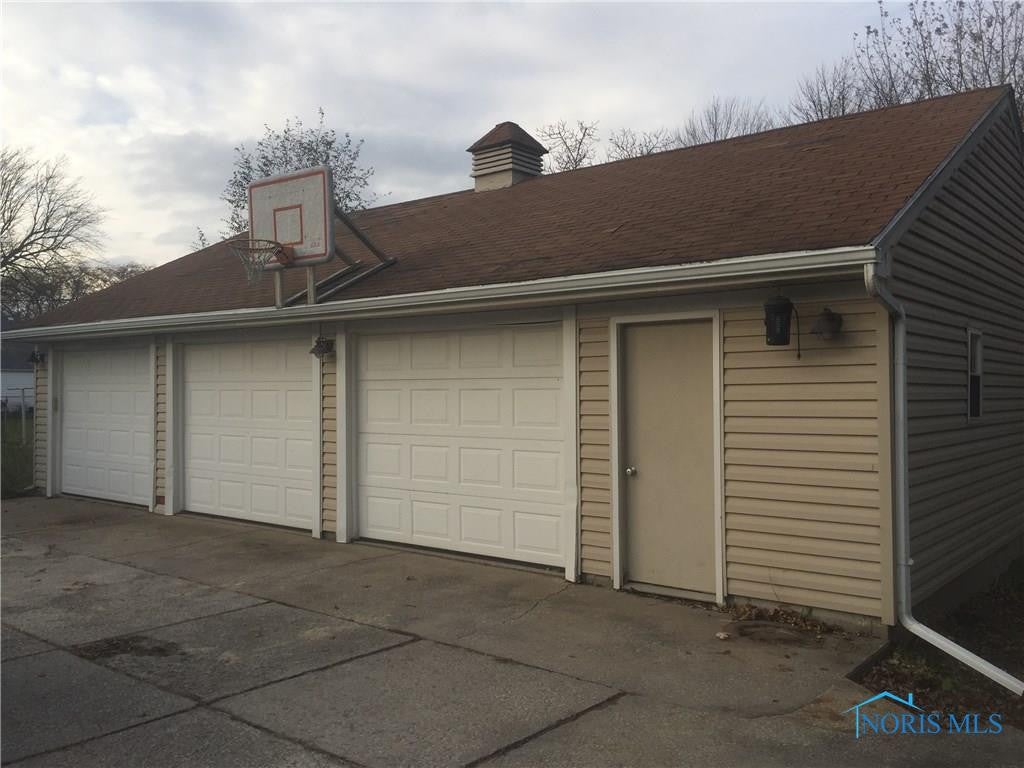 2637 Pickle Road Oregon, OH 43616 - Photo 23 of 24 Gallery Image 23