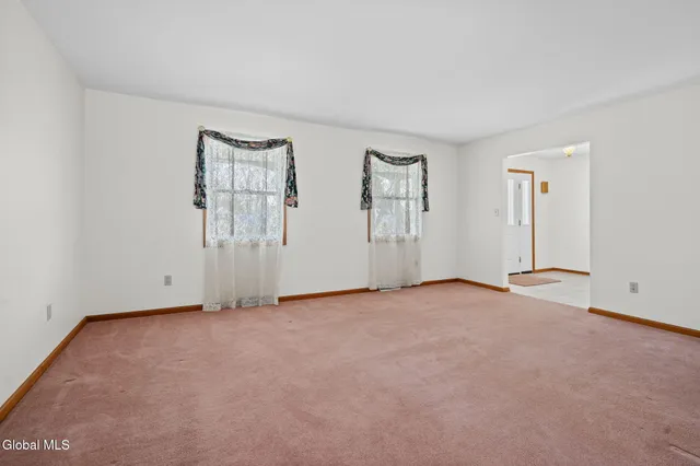 $445,000 | 14 Redwood Drive, Glenville, NY 12302