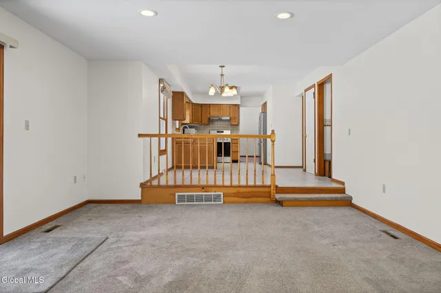 $445,000 | 14 Redwood Drive, Glenville, NY 12302