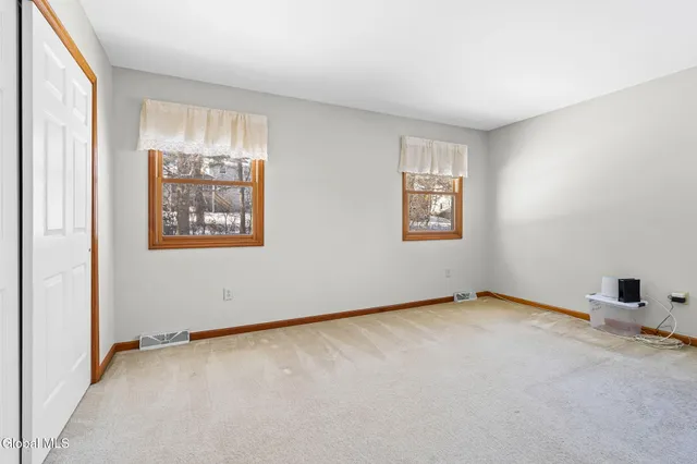 $445,000 | 14 Redwood Drive, Glenville, NY 12302