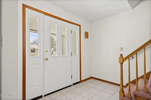 $445,000 | 14 Redwood Drive, Glenville, NY 12302