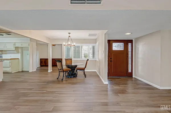 $510,000 | Undisclosed Address, Bakersfield, CA 93309