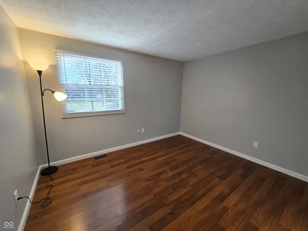 $2,000 | 7620 Snowflake Drive, Indianapolis, IN 46227