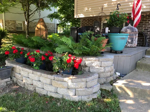 $2,000 | 7620 Snowflake Drive, Indianapolis, IN 46227