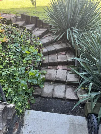 $2,000 | 7620 Snowflake Drive, Indianapolis, IN 46227