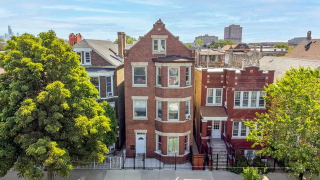 $594,900 | 2539 South Sawyer Avenue, Chicago, IL 60623